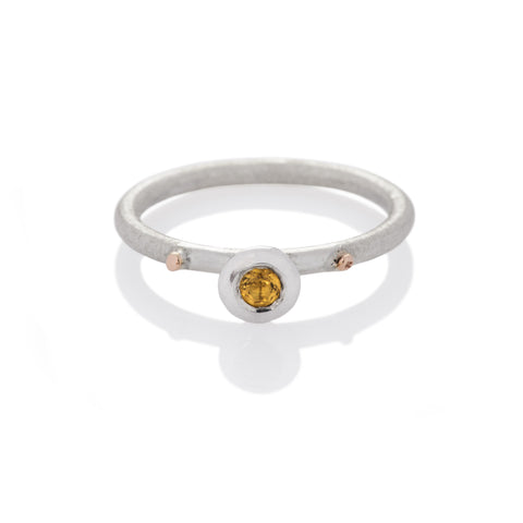 DD Workshop | Brushed silver and gold ring Bud with Citrine stone - Kristina Goes West 
