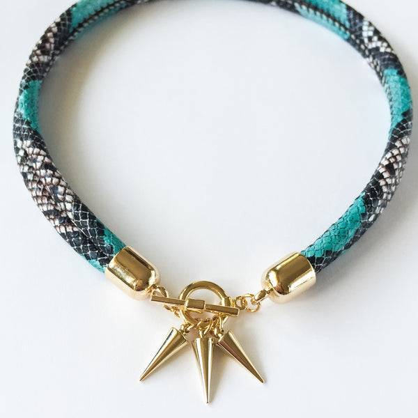 Two-in-one turquoise snake effect leather choker and double bracelet | KRISTINAGOESWEST.COM  - 2