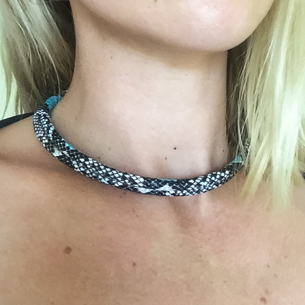 Snake print hotsell choker